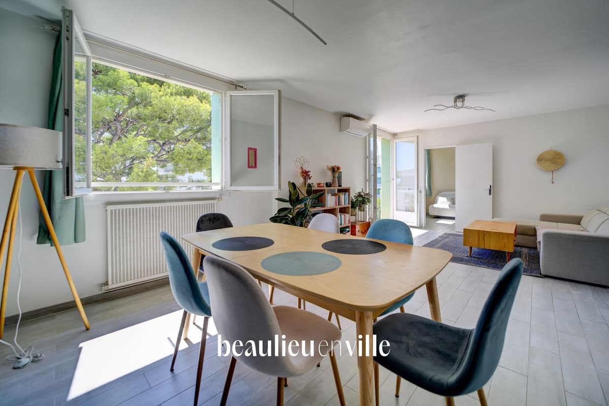 LA CIOTAT - JARDIN DE LA VILLE - APPARTEMENT T3 65m2 - BALCON - VUE DEGAGÉE - 340 000€ - 3