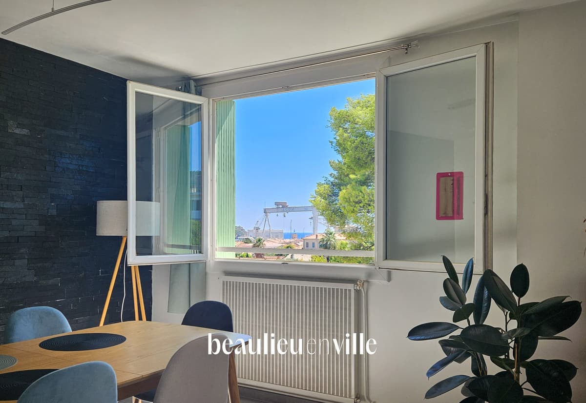 LA CIOTAT - JARDIN DE LA VILLE - APPARTEMENT T3 65m2 - BALCON - VUE DEGAGÉE - 340 000€ - 1
