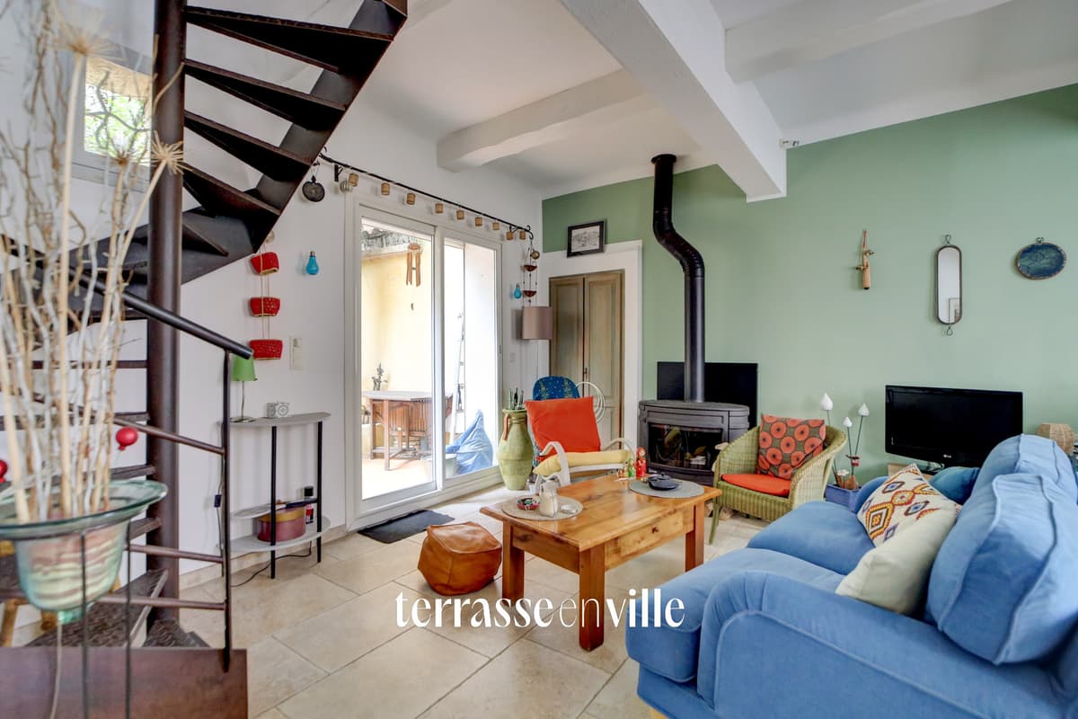 LA CIOTAT - VIEUX PORT - MAISON T4 74M2 - COUR INTÉRIEURE - 6