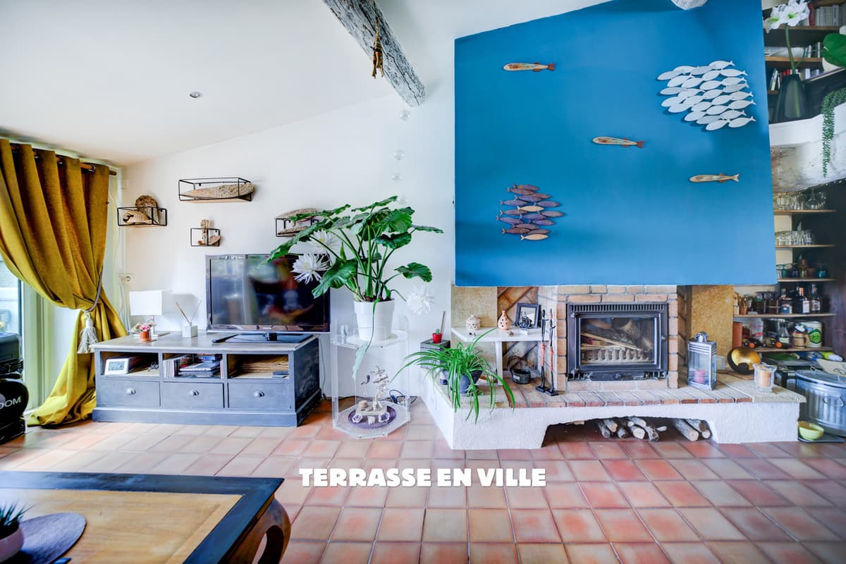 EXCLUSIVITÉ - CEYRESTE - AUTHENTIQUE MAISON DE VILLAGE T3/4 - TERRASSE - VUE TOITS ET COLLINES - 4