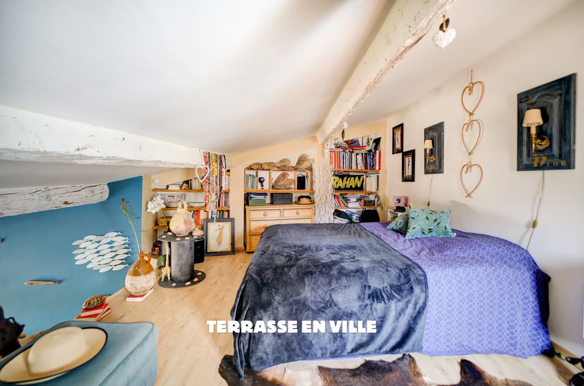 EXCLUSIVITÉ - CEYRESTE - AUTHENTIQUE MAISON DE VILLAGE T3/4 - TERRASSE - VUE TOITS ET COLLINES - 7