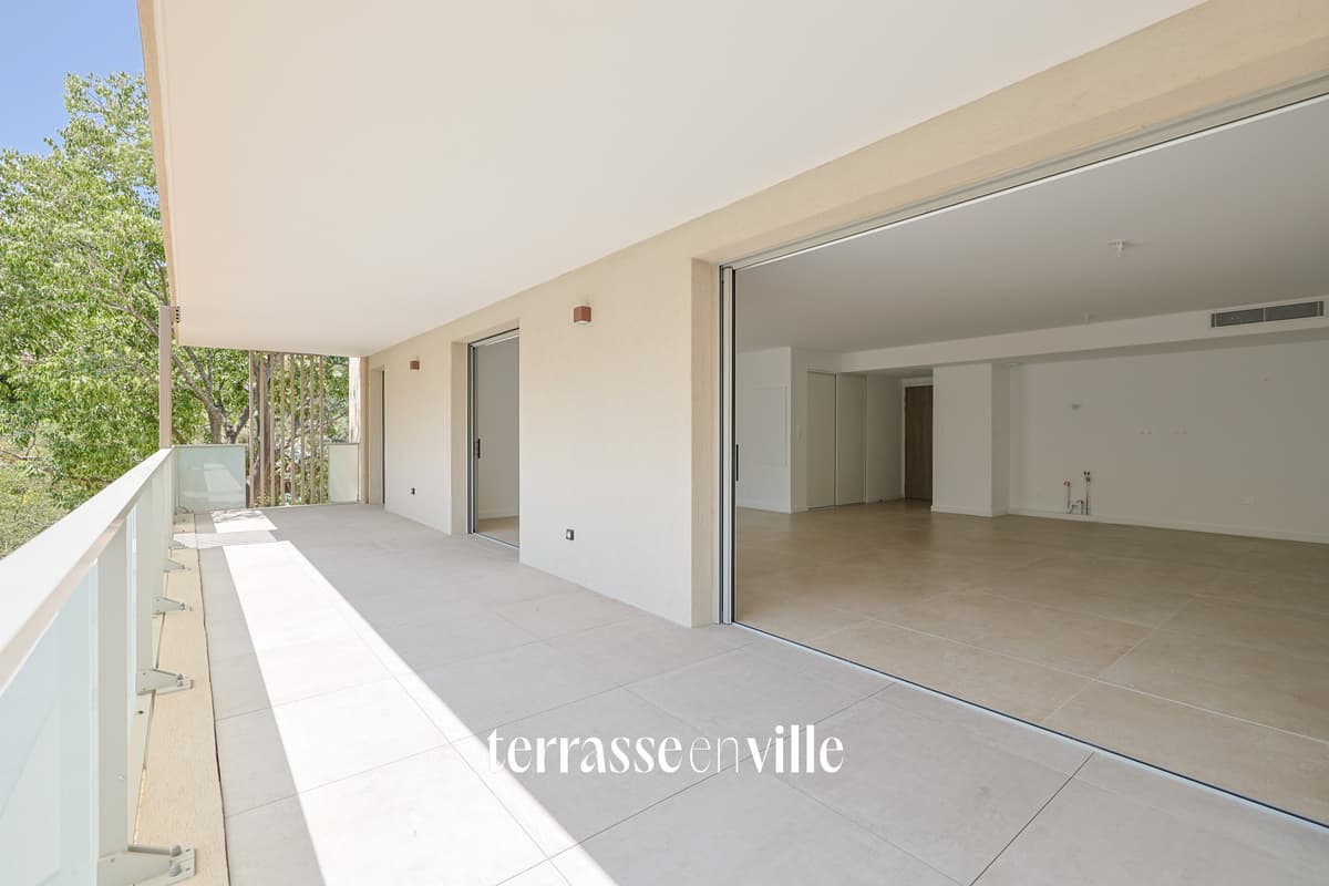 PETIT BOIS - 3 MNS DE LA MER A PIEDS - APPARTEMENT NEUF T4 - GARAGE + 2 STATIONNEMENTS EXTERIEUR - 2