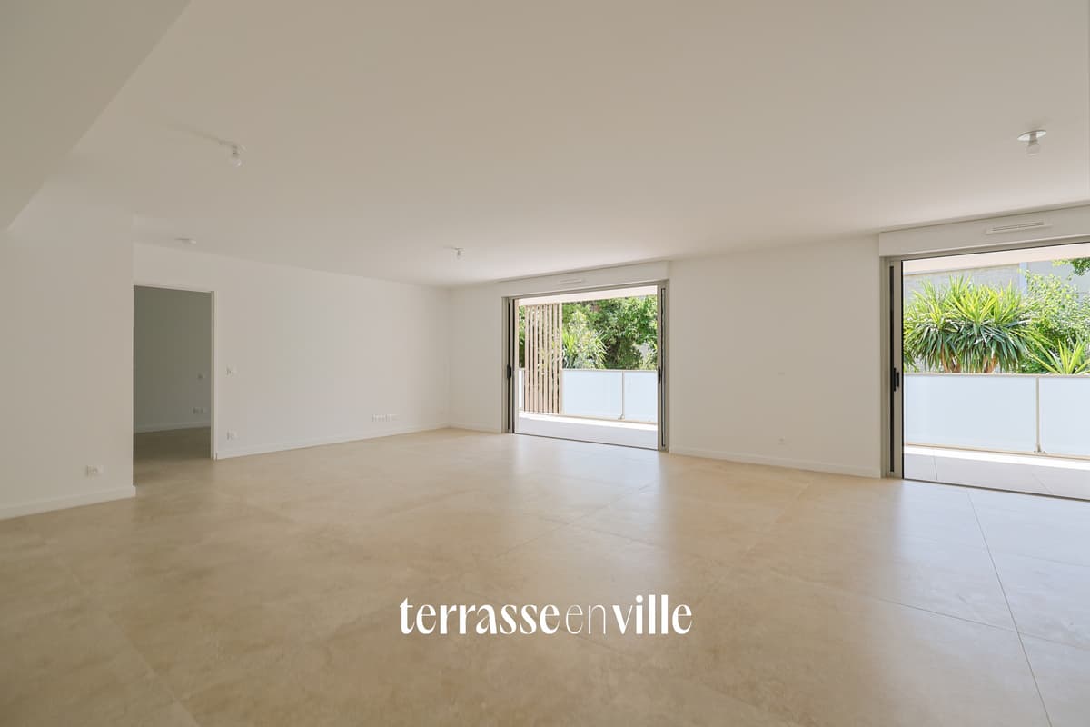 PETIT BOIS - 3 MNS DE LA MER A PIEDS - APPARTEMENT NEUF T4 - GARAGE + 2 STATIONNEMENTS EXTERIEUR - 3