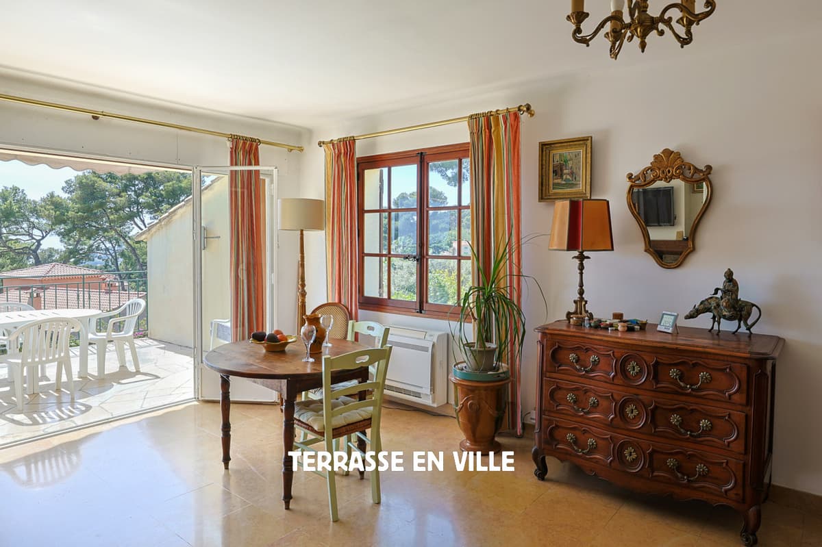 CARQUEIRANNE - MAISON T5 - 160M2 - TERRAIN 1200M2 - PICINE - VUE MER - 950 0000€ - 4