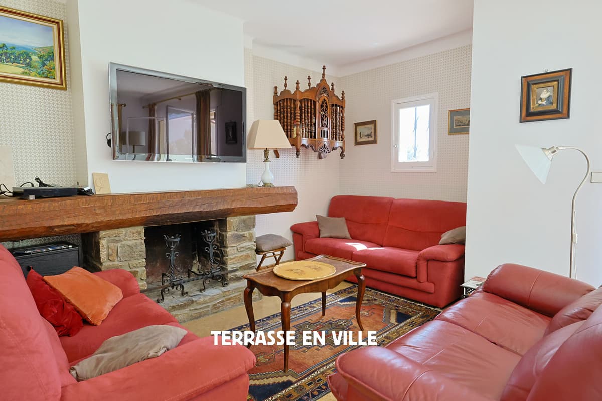 CARQUEIRANNE - MAISON T5 - 160M2 - TERRAIN 1200M2 - PICINE - VUE MER - 950 0000€ - 7