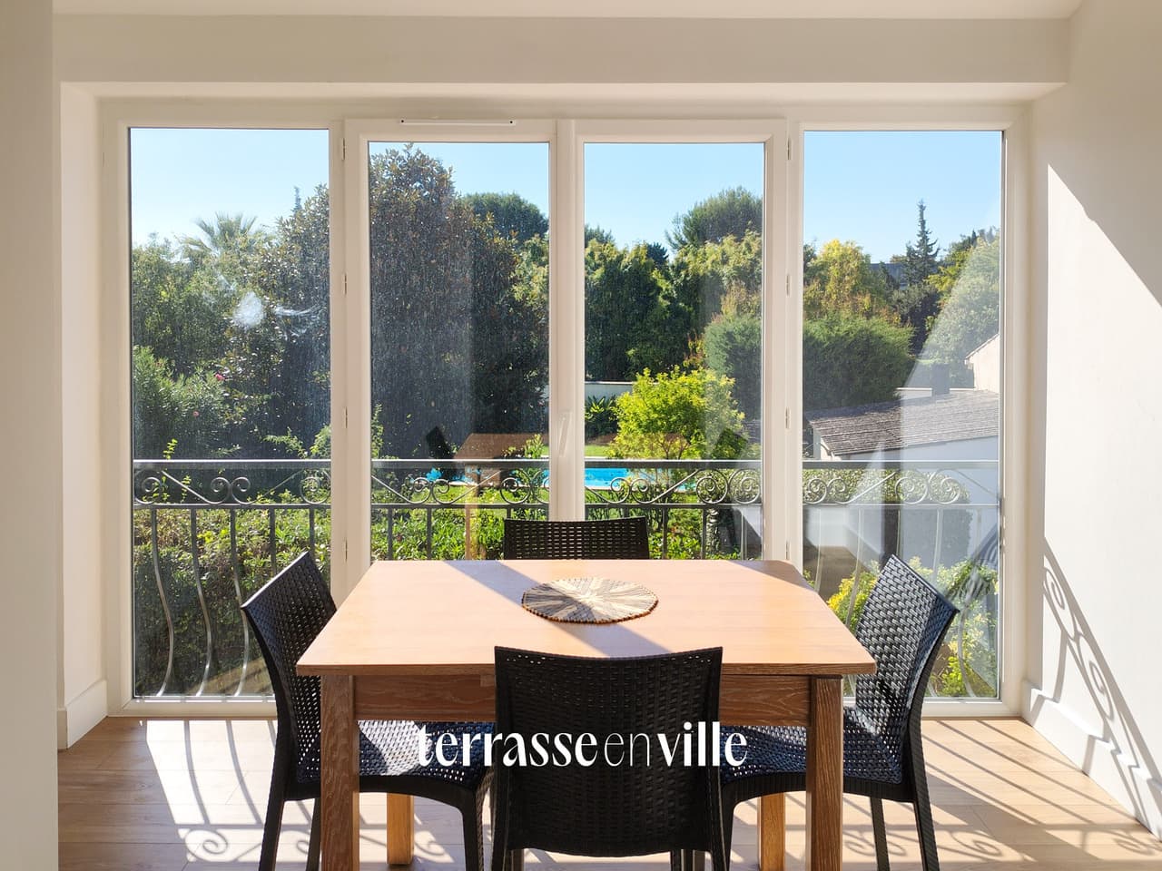 LA CIOTAT - PEYMIAN - APPARTEMENT 95 M2 RENOVE - TERRASSE - PARKINGS - PROCHE PLAGES - 499 000 € - 5