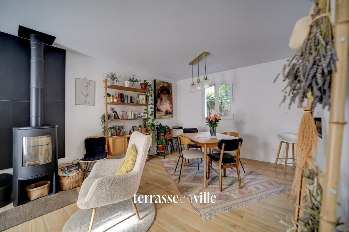 EXCLUSIVITE - LA CIOTAT - PARC DE LA TESE - MAISON T5 - 102 M2 - 2 TERRASSES - PARKING - PISCINE COLLECTIVE - 4