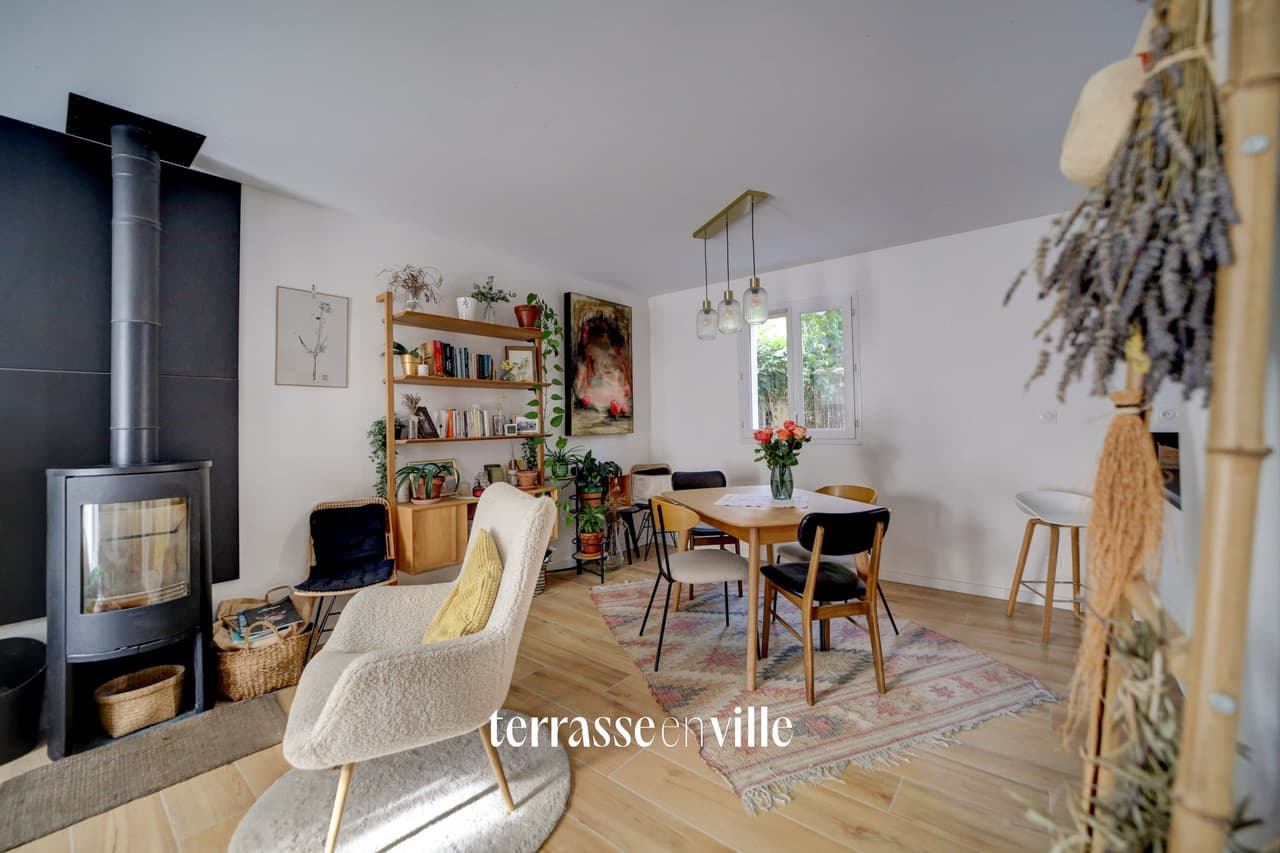 EXCLUSIVITE - LA CIOTAT - PARC DE LA TESE - MAISON T5 - 102 M2 - 2 TERRASSES - PARKING - PISCINE COLLECTIVE - 4