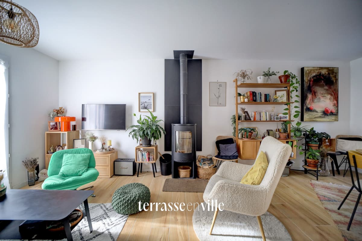 EXCLUSIVITE - LA CIOTAT - PARC DE LA TESE - MAISON T5 - 102 M2 - 2 TERRASSES - PARKING - PISCINE COLLECTIVE - 3