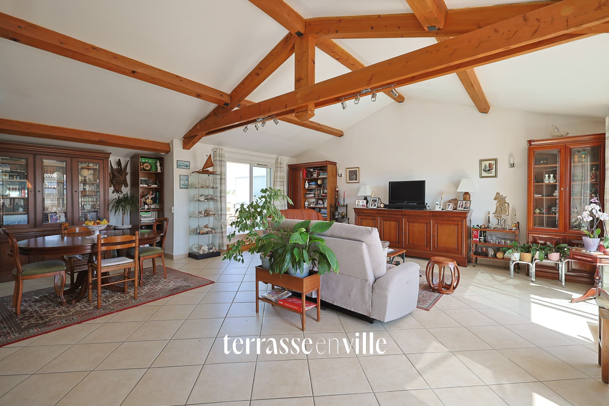 SIX-FOURS - T4 DUPLEX 124M2 - TERRASSES - PARKING - 518 000€ - 3