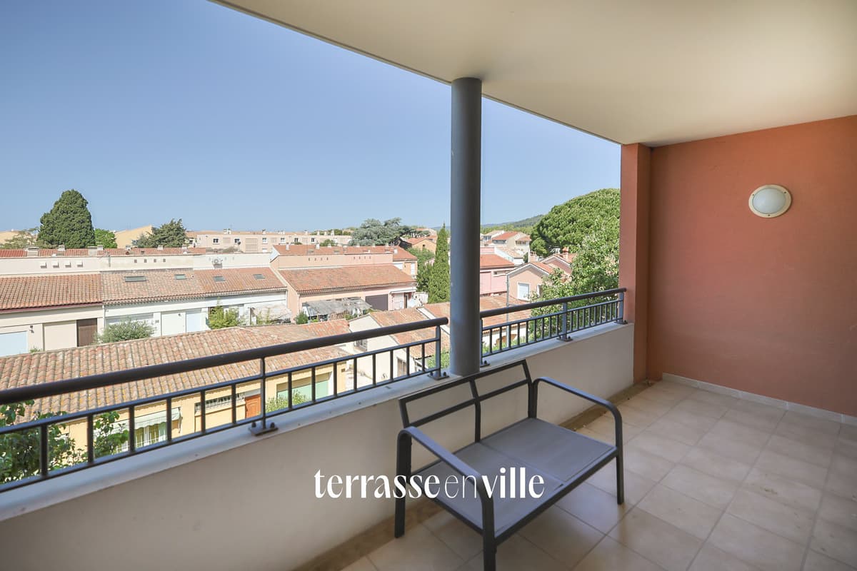 Duplex 124M2 - Dernier étage - Terrasses 50M2 - Parking - 5