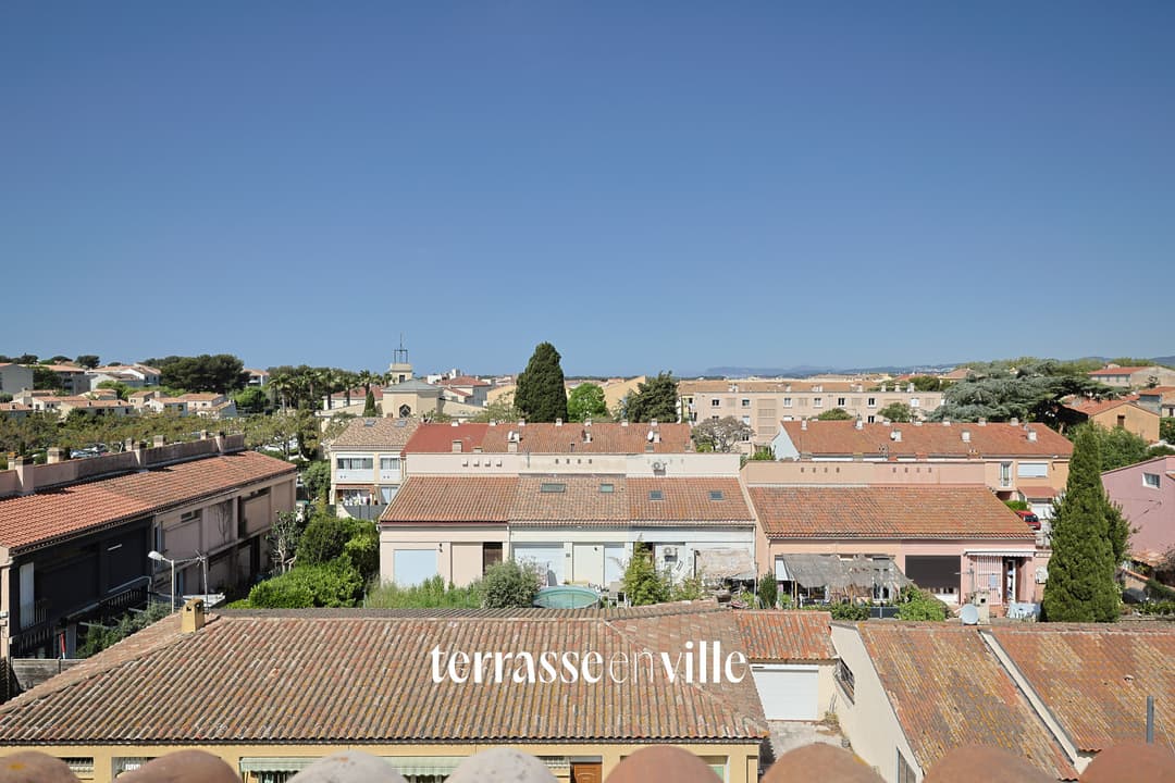 SIX-FOURS - T4 DUPLEX 124M2 - TERRASSES - PARKING - 518 000€