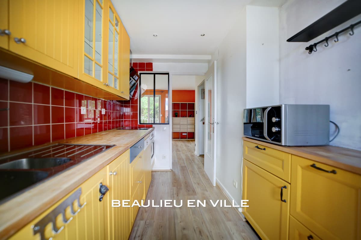 LA CIOTAT - CENTRE VILLE - APPARTEMENT T3 63M2 - CAVE - PARKING 275 000 € - 6