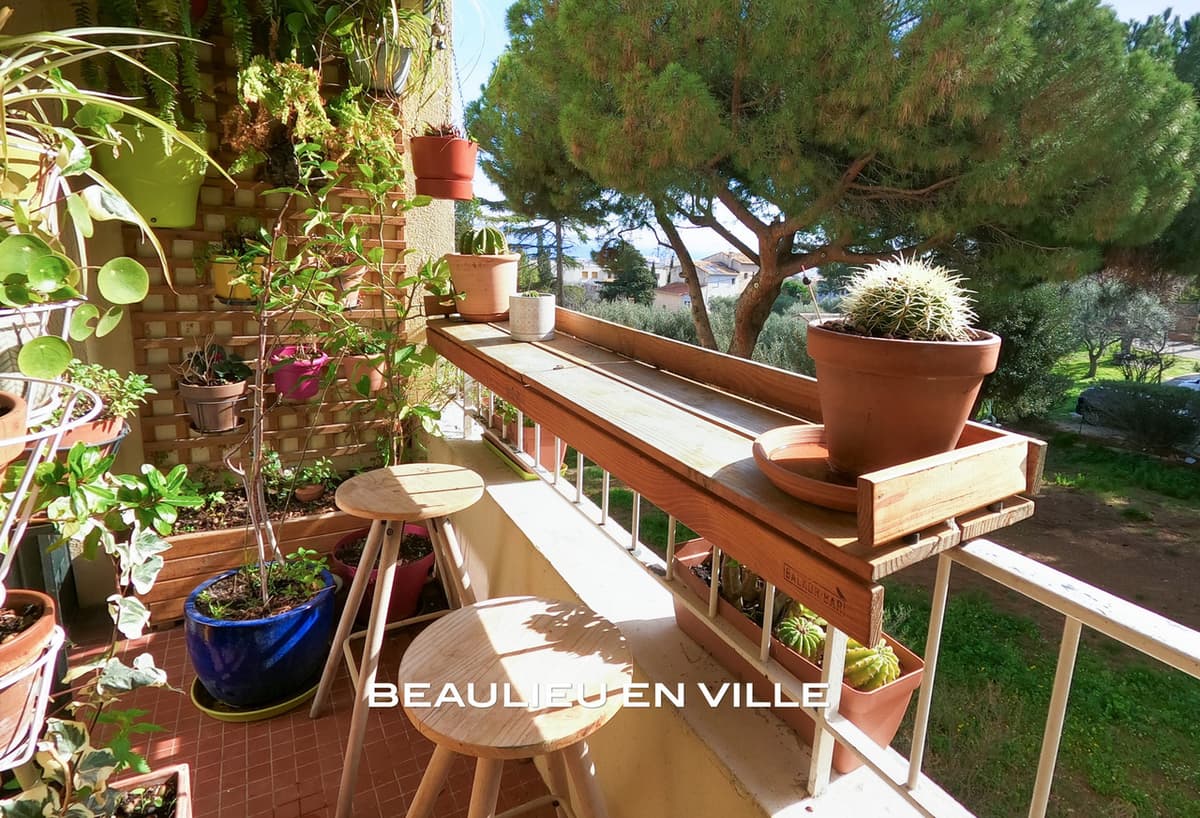 LA CIOTAT - CENTRE VILLE - APPARTEMENT T3 63M2 - CAVE - PARKING 275 000 €
