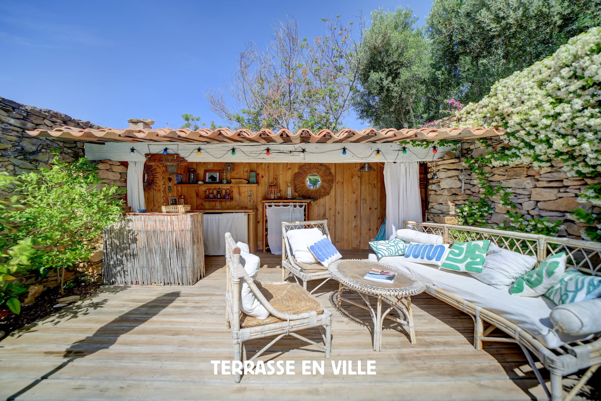 EXCLUSIVITE - LA CIOTAT - COEUR DE VILLE - BASTIDE PROVENÇALE T5 - 160M2 - PISCINE - JARDIN - 950 000€ - 3