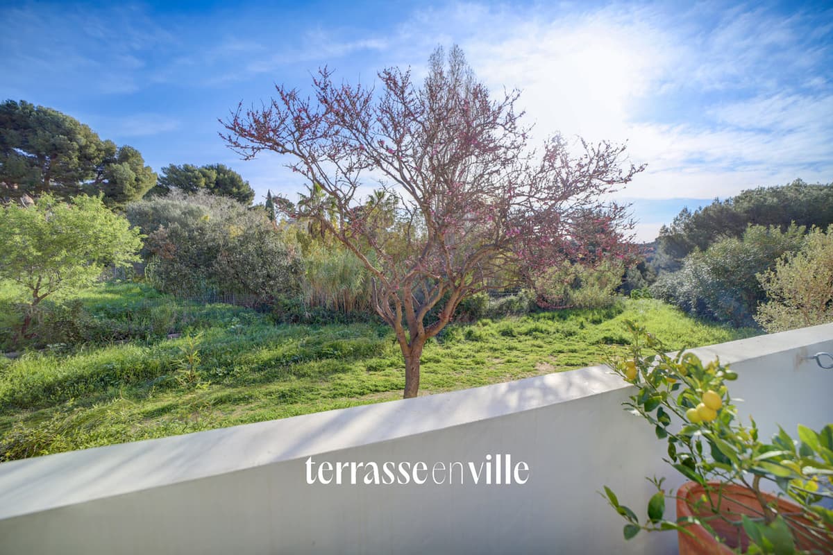 LA CIOTAT - MAISON INDIVIDUELLE - T5 - 139M2 - PARKING - TERRASSE 26 M2 - CALANQUES À PIEDS - 1