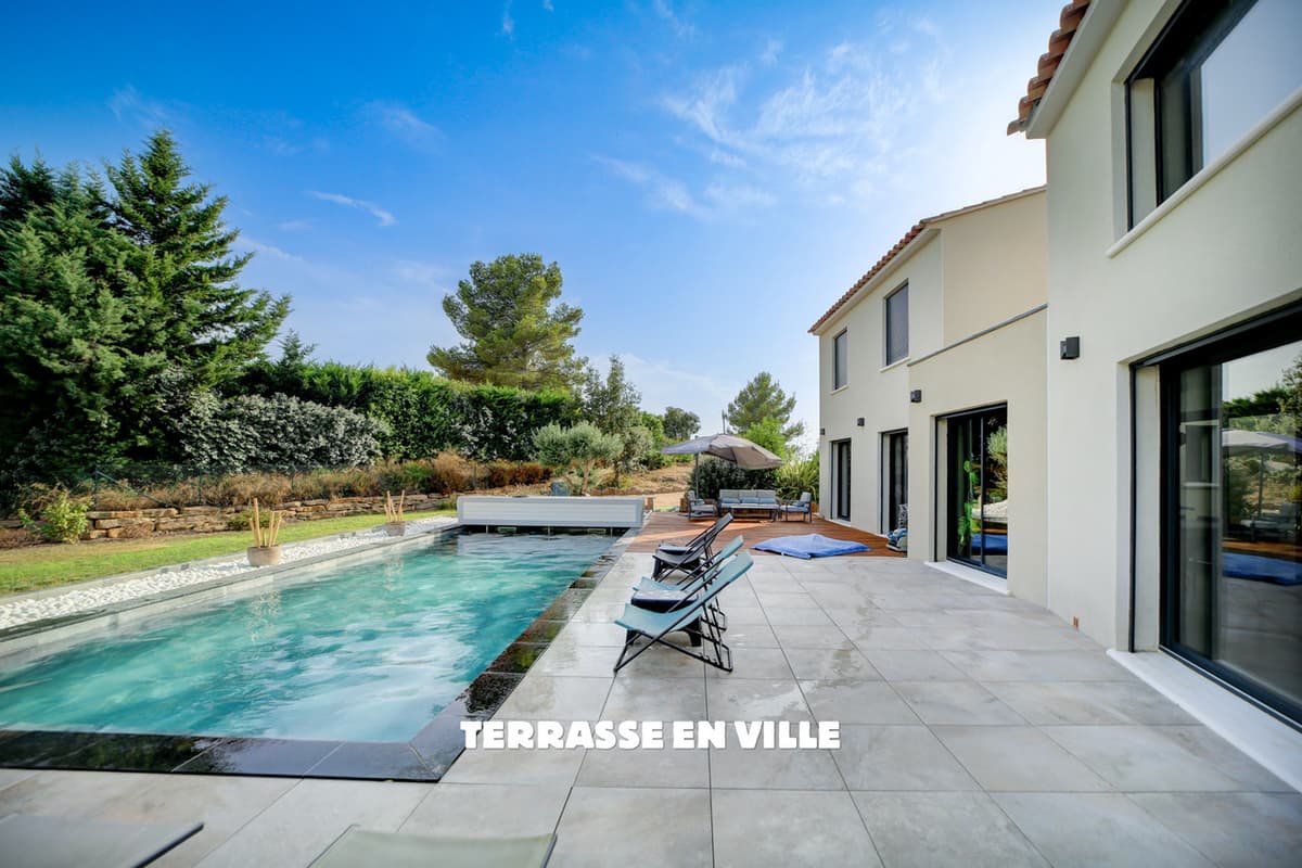 SOUS COMPROMIS - LA CADIERE D'AZUR - CADRE CAMPAGNE - VILLA CONTEMPORAINE - JARDIN 2759 M2 - PISCINE - VUE D - 3