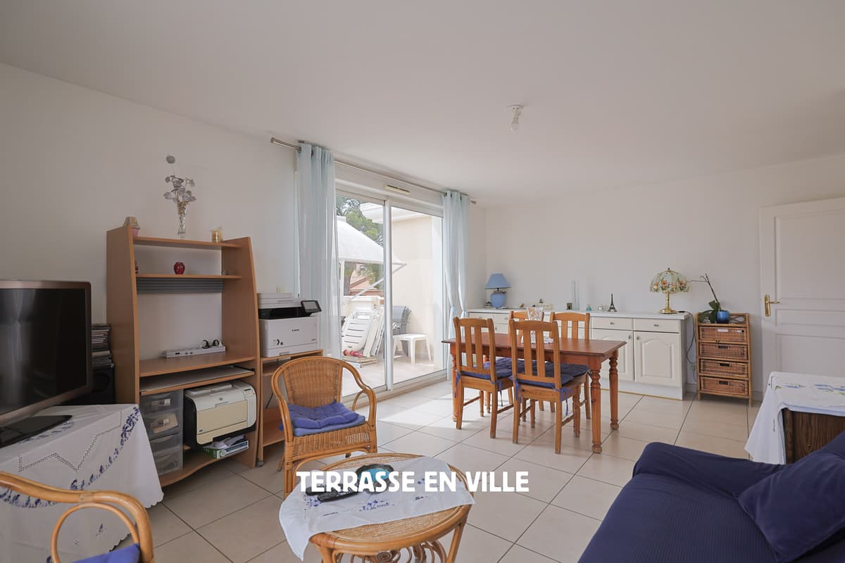 T4 DERNIER ETAGE 90M2 - TERRASSE 38M2 - 3