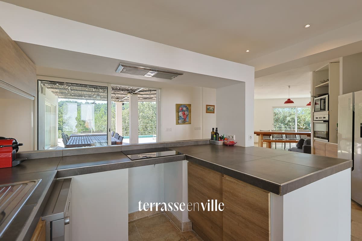 CABASSE - PROPRIÉTÉ 322M2 - T8/9 - TERRASSES - PISCINES - GARAGE - DÉPENDANCES - 5