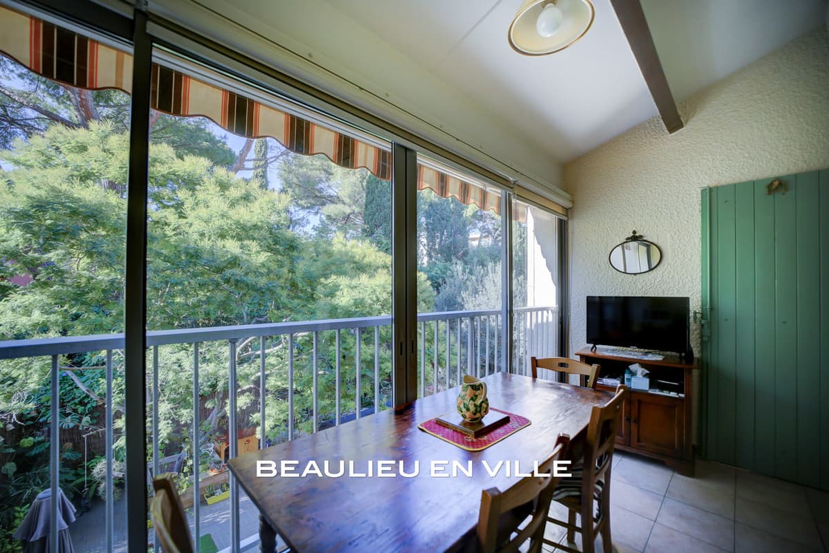 EXCLUSIVITE - LA CIOTAT - ST JEAN - DUPLEX T3 - 78 M2 - CALME - MER A PIED - 2