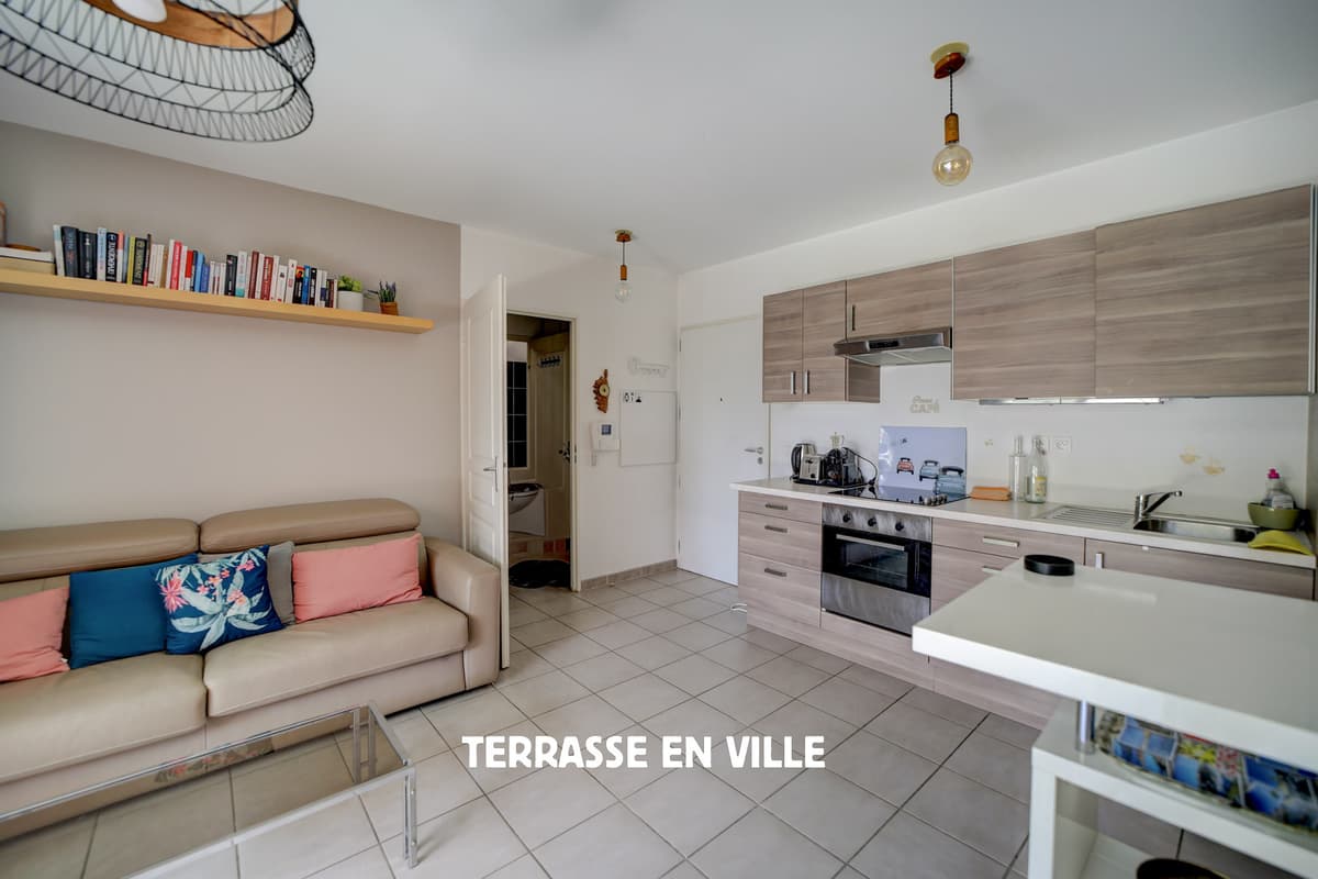 Haut de St Jean - Proche gare La Ciotat - Beau T2 - 42 m2 - Terrasse et Jardin 40 m2 - Parking & cave - - 4
