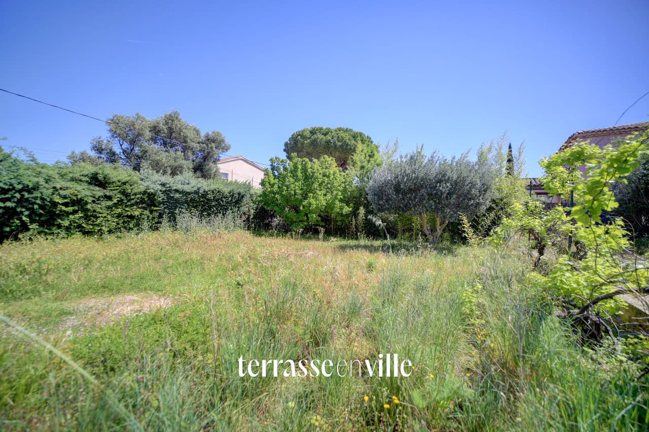 DERNIER LOT - PIGNET DE ROHAN - PROCHE COMMERCES - MAISON 110 M2 T4 - JARDIN - PISCINE - PARKINGS - 540 000 € - 4