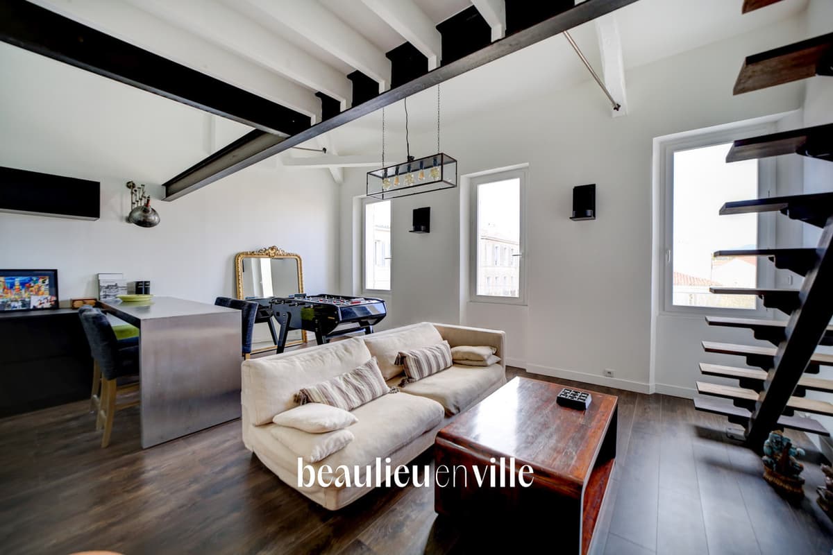 EXCLUSIVITÉ - LA CIOTAT - DUPLEX - CENTRE HISTORIQUE 76 m2 - 420 000 € - 2
