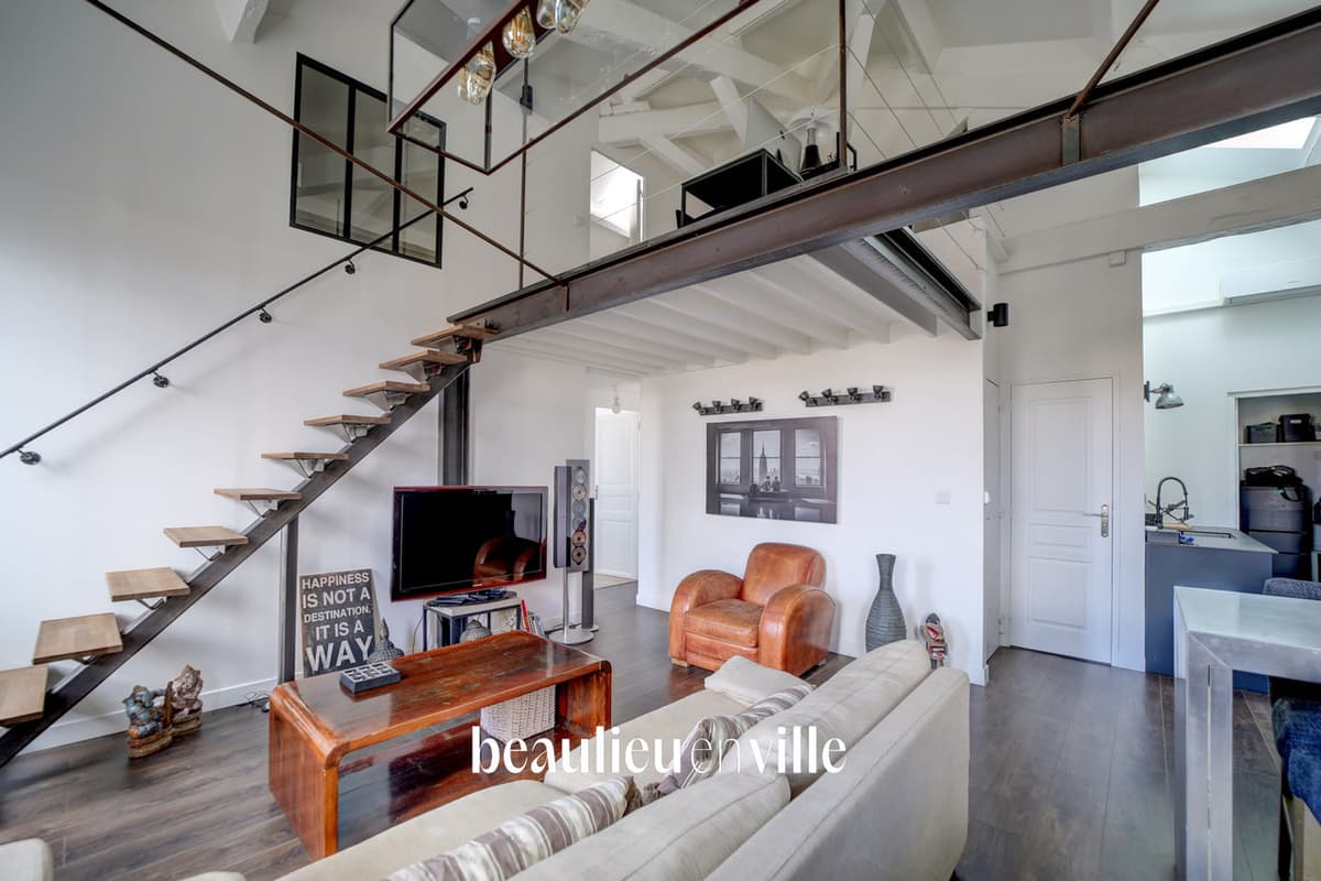 EXCLUSIVITÉ - LA CIOTAT - DUPLEX - CENTRE HISTORIQUE 76 m2 - 420 000 € - 1