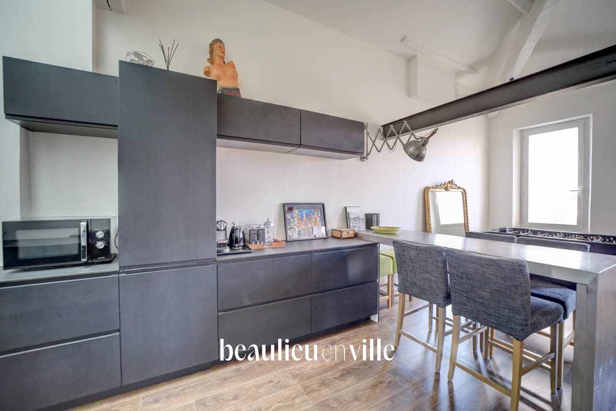 EXCLUSIVITÉ - LA CIOTAT - DUPLEX - CENTRE HISTORIQUE 76 m2 - 420 000 € - 5