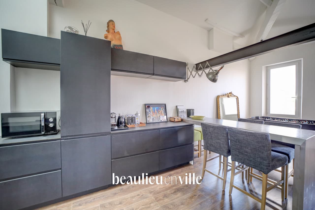 EXCLUSIVITÉ - LA CIOTAT - DUPLEX - CENTRE HISTORIQUE 76 m2 - 420 000 € - 5