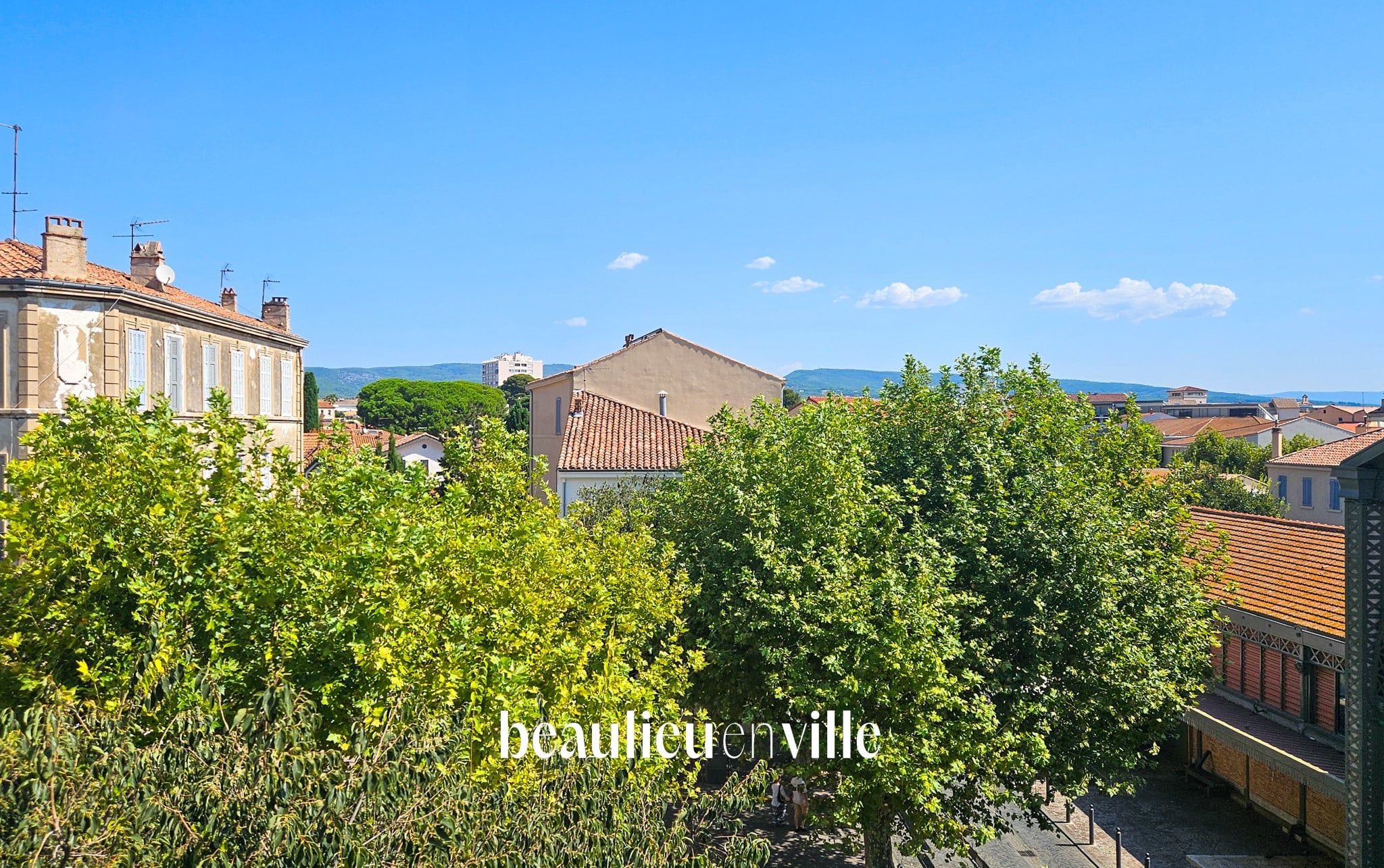 EXCLUSIVITÉ - LA CIOTAT - DUPLEX - CENTRE HISTORIQUE 76 m2 - 420 000 €