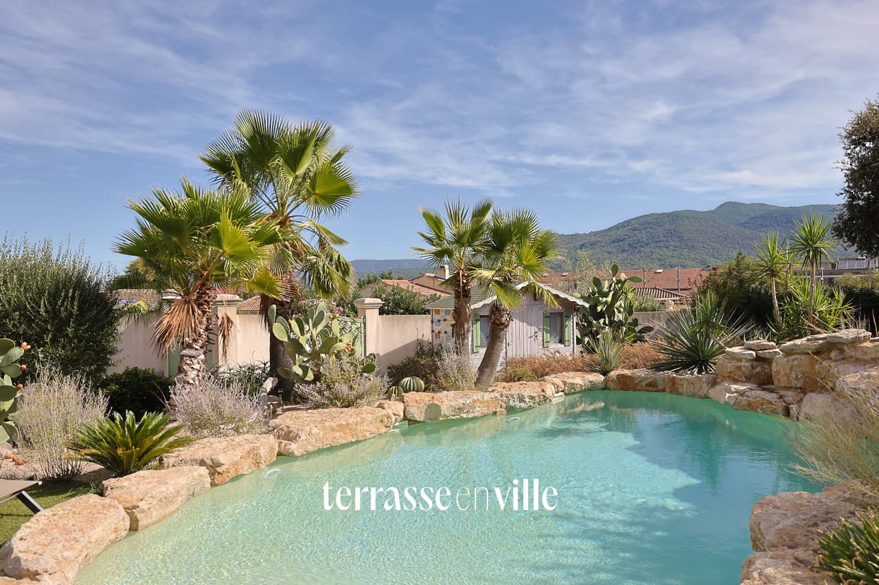 Gonfaron - Maison 174 M2 - Piscine - 575 000€ - 2