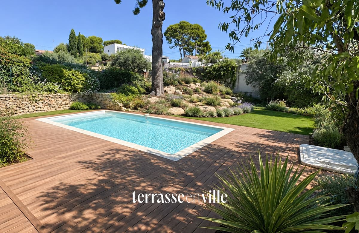 VILLA NEUVE T4/5 - 150M2 - PETITE VUE MER - TERRAIN 830M2 - PISCINE - 996 000€