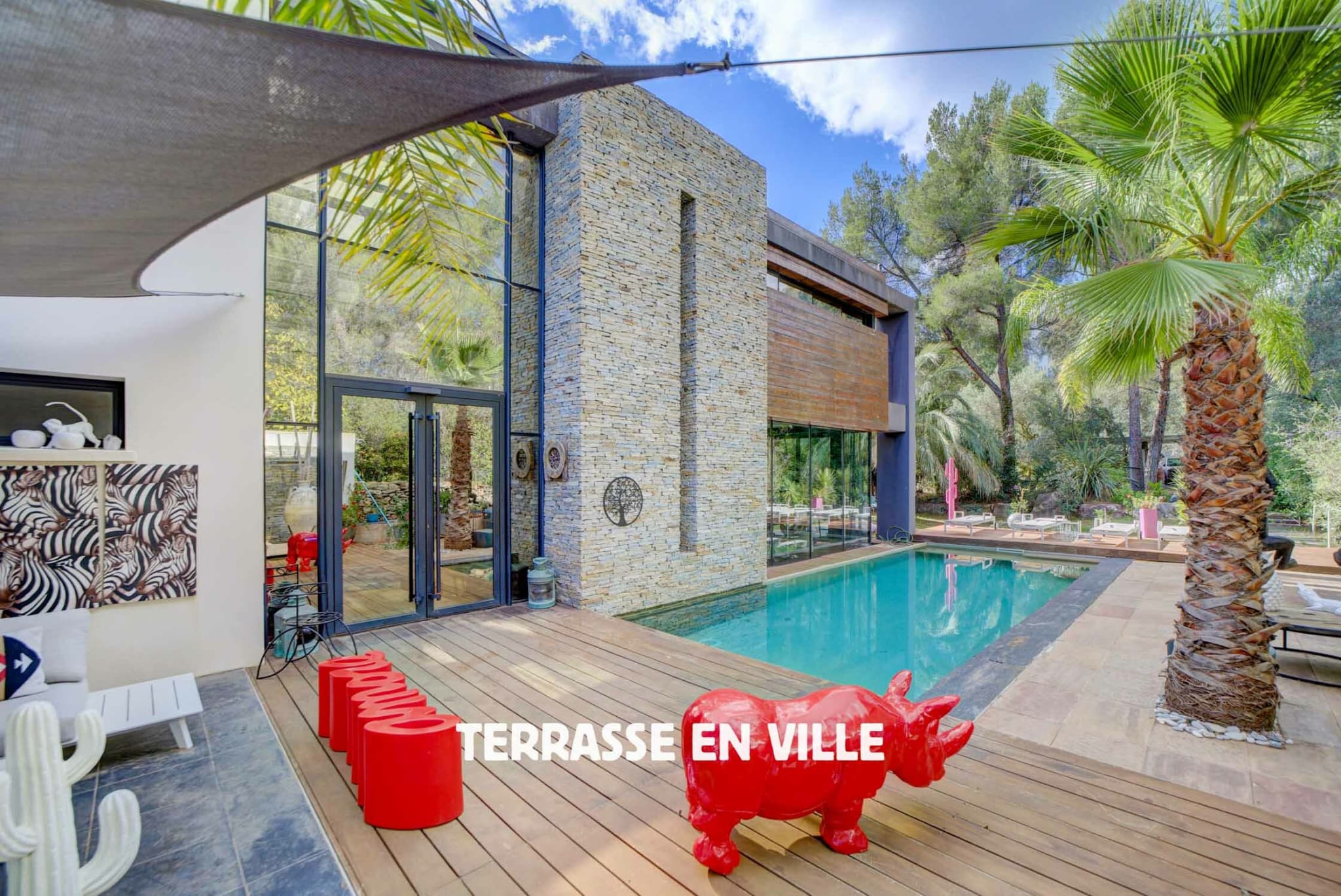 LA CIOTAT - VILLA D'ARCHITECTE 290 M2 - T2 INDEPENDANT 37M2 - PARC - PISCINE - 2