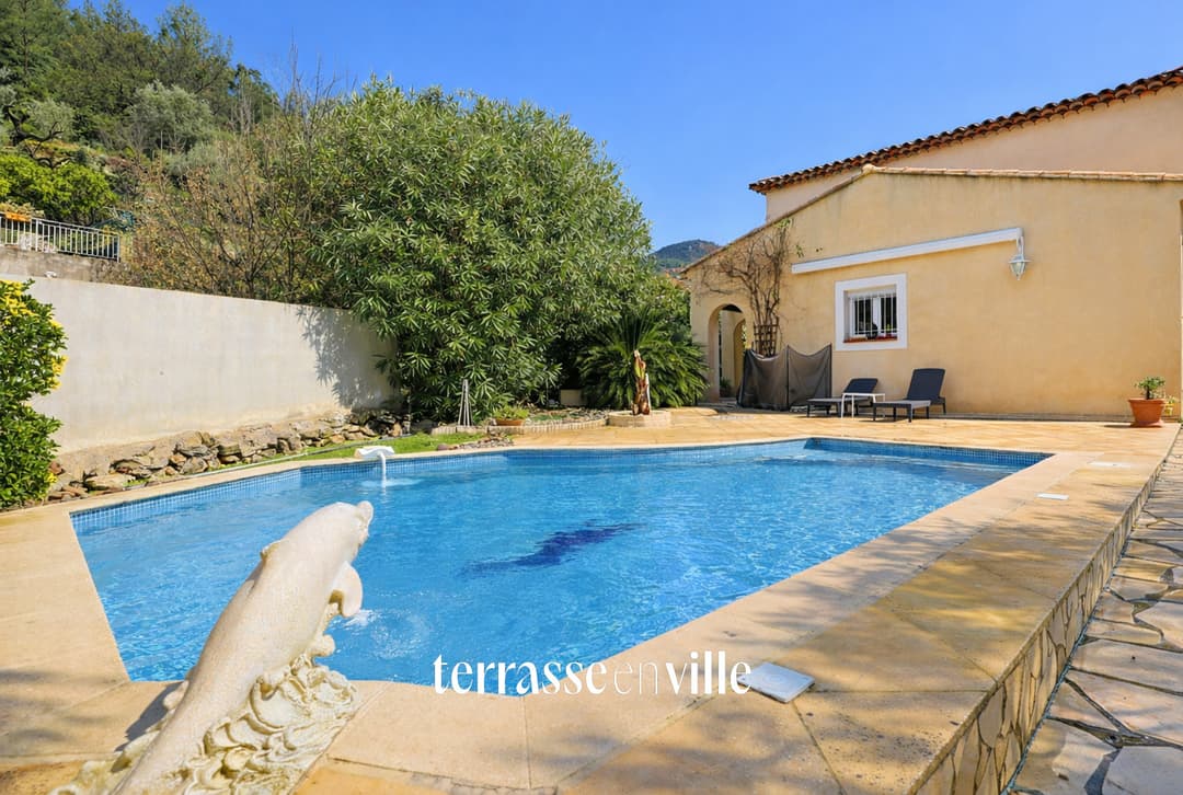 DARDENNES - MAISON 135M2 - PISCINE - GARAGE