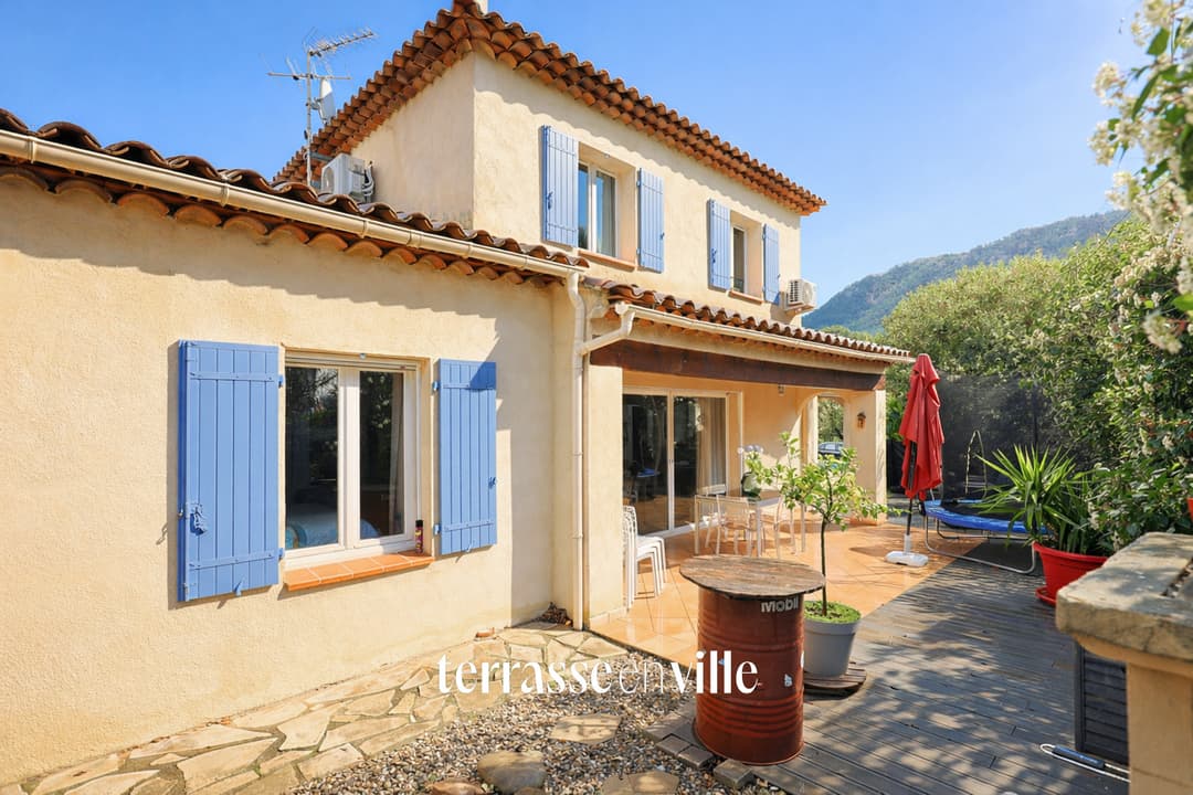 DARDENNES - MAISON 135M2 - PISCINE - GARAGE