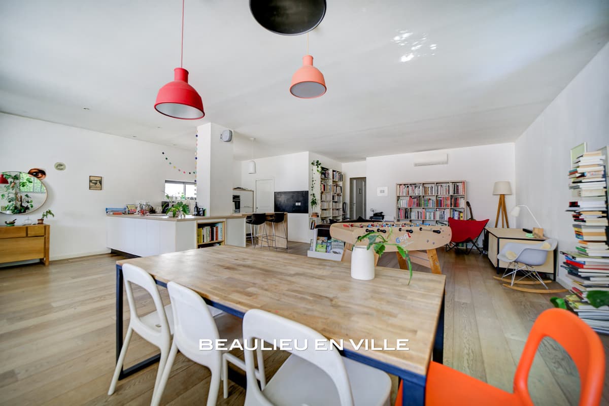 LA CIOTAT - CENTRE-VILLE - LOFT 137 M2 - GARAGE - 470 000 € - 1