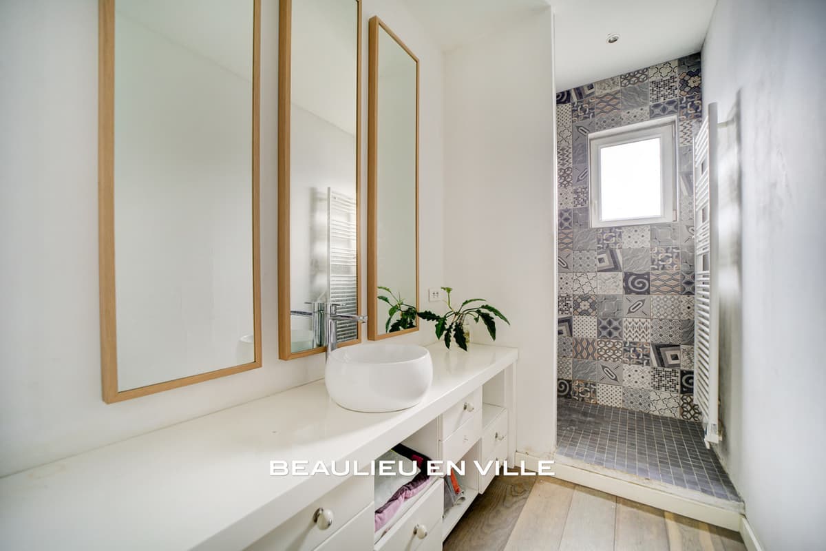 LA CIOTAT - CENTRE-VILLE - LOFT 137 M2 - GARAGE - 470 000 € - 7