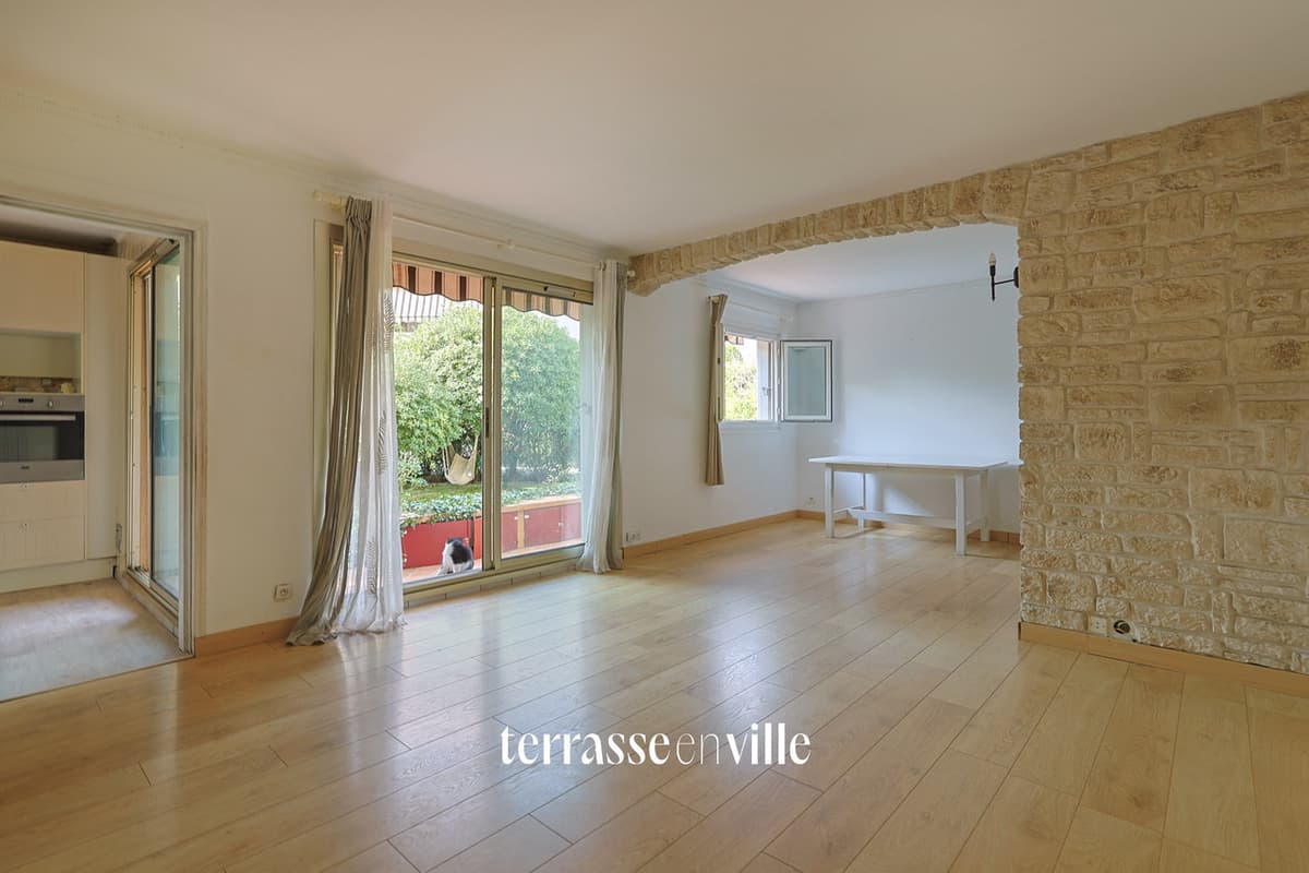 TOULON - LA SERINETTE - RDJ T5 95M2 - JARDIN 200M2 - PARKING - CAVE - 350 000€ - 3
