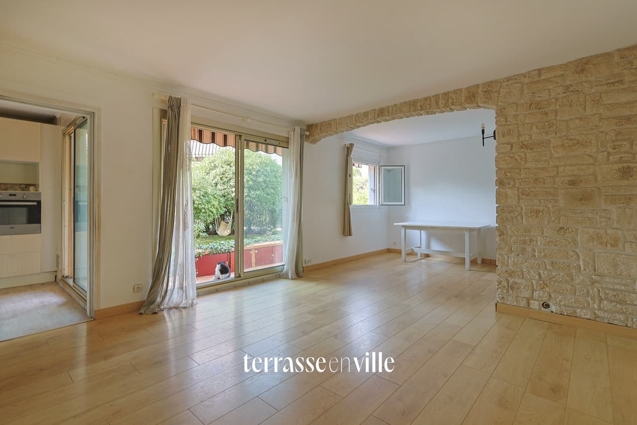 TOULON - LA SERINETTE - RDJ T5 95M2 - JARDIN 200M2 - PARKING - CAVE - 350 000€ - 3