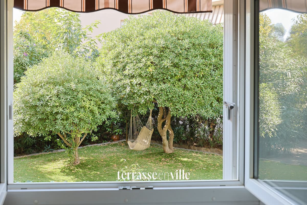 TOULON - LA SERINETTE - RDJ T5 95M2 - JARDIN 200M2 - PARKING - CAVE - 350 000€ - 2