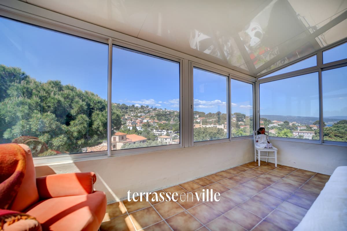 EXCLUSIVITÉ - LA CIOTAT - FIGUEROLLES - MAISON T4 - DÉPENDANCE T3 - TERRASSES- GARAGE - 6