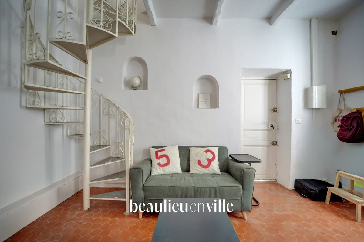 EXCLUSIVITÉ - Charmant T3 - Duplex - 50 m du Vieux Port - 3