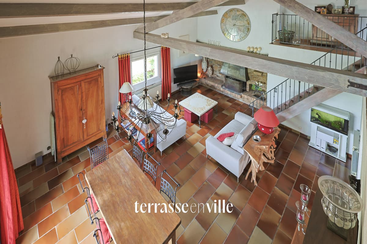 Maison de caractère avec un bel espace piscine, détente, sans vis-à-vis - 5