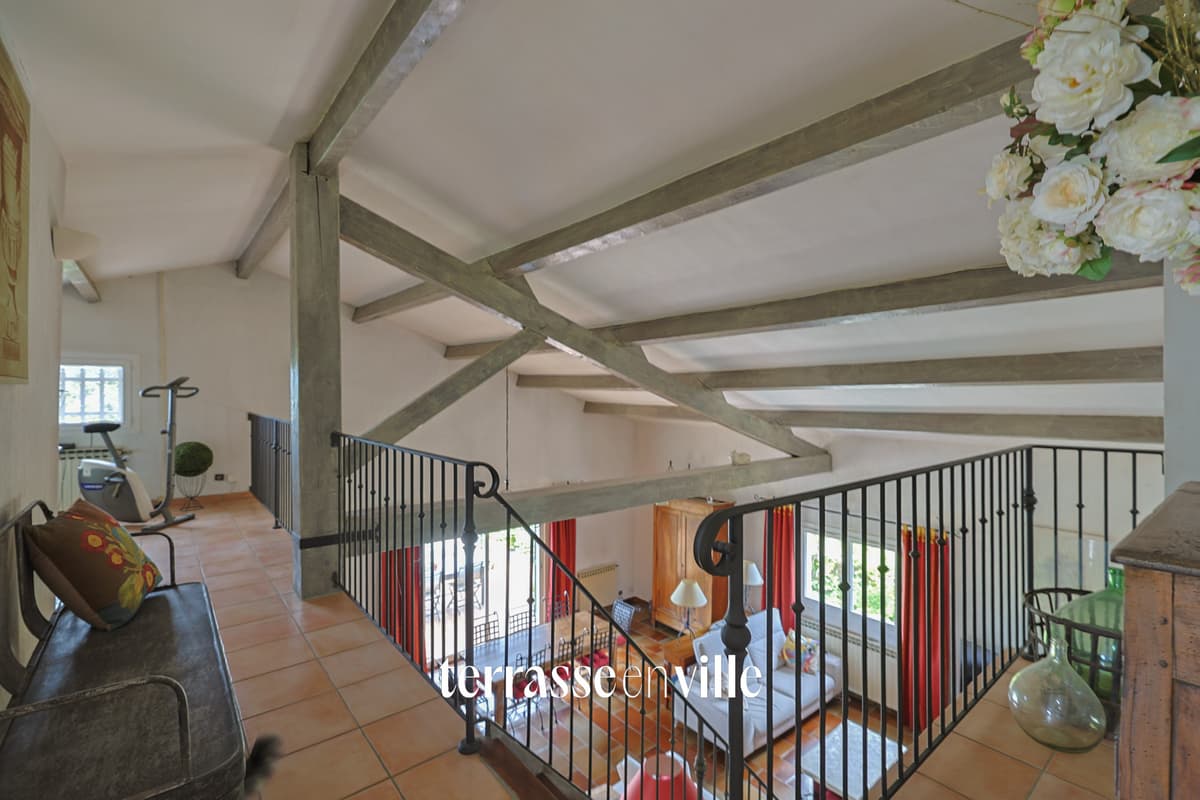 Maison de caractère avec un bel espace piscine, détente, sans vis-à-vis - 4