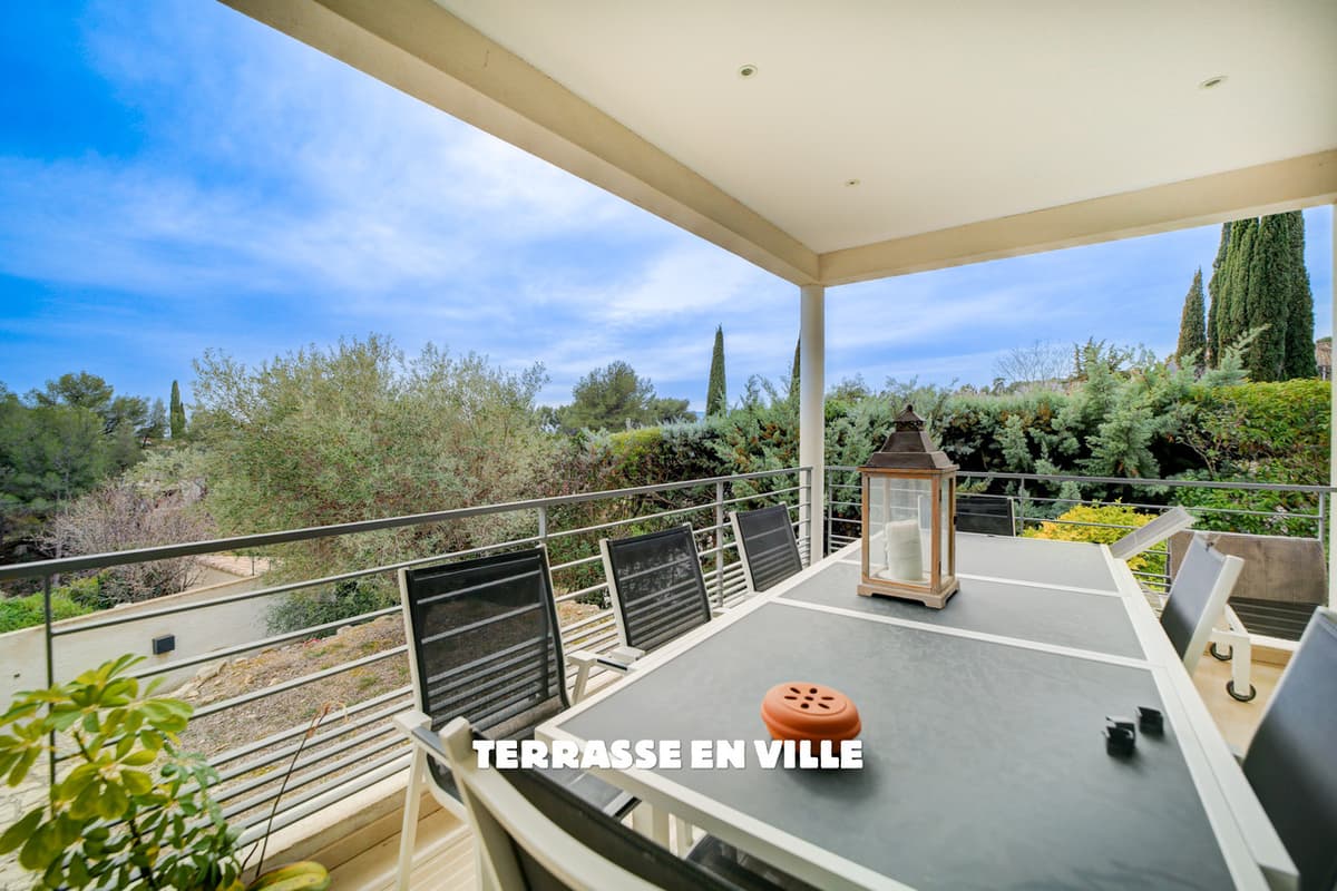 EXCLUSIVITE CEYRESTE - PROCHE VILLAGE - VILLA 130 M2 - T5 - JARDIN 1354 M2 - VUE DEGAGEE - GARAGE - 6