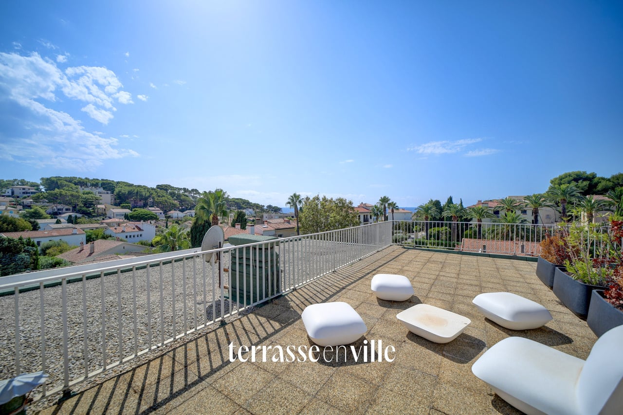 SANARY PORTISSOL T3 85 m2 | TERRASSES 40 m2 | TOIT-TERRASSE PRIVATIF 80 m2 | VUE PANORAMIQUE 360o