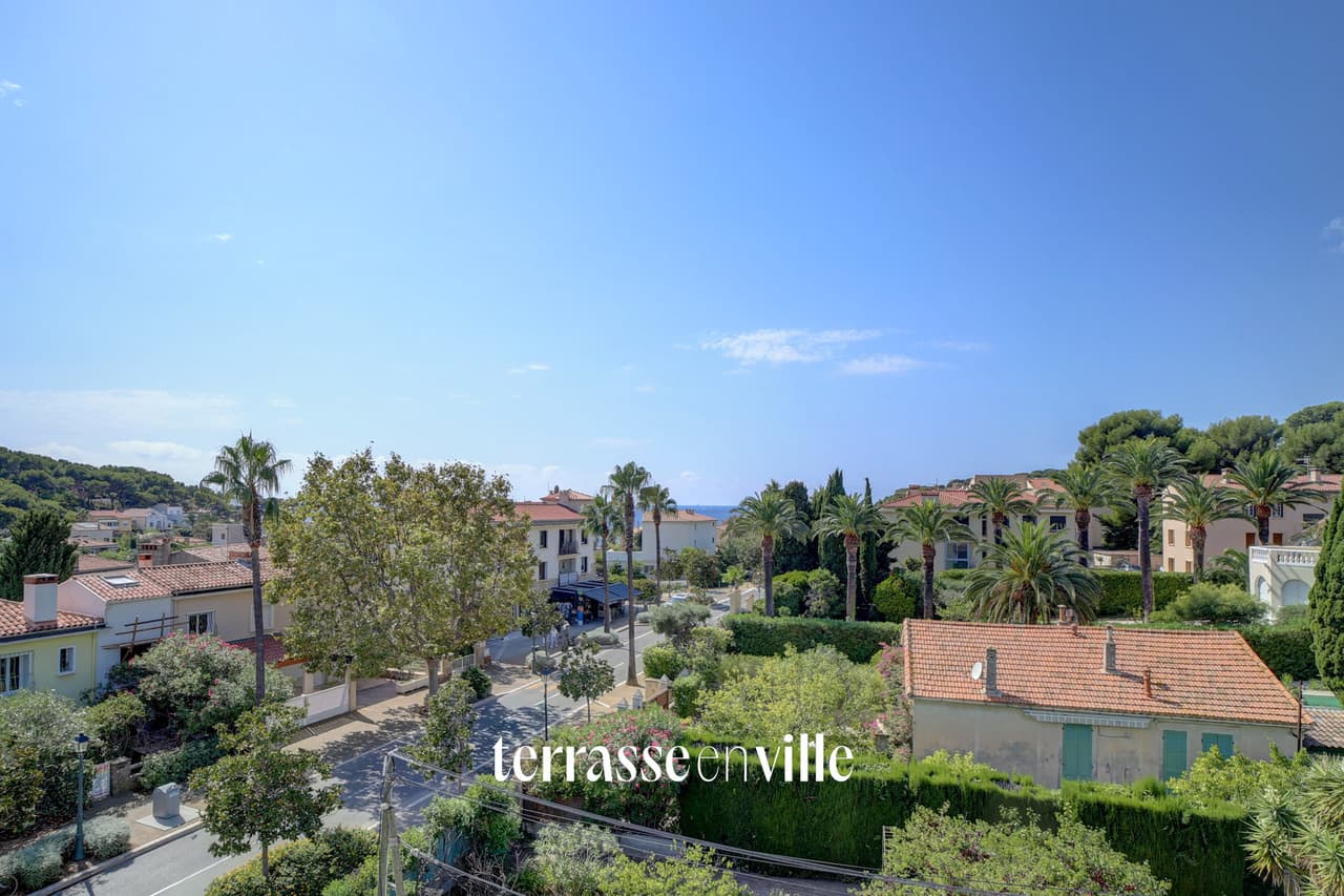 SANARY PORTISSOL T3 85 m2 | TERRASSES 40 m2 | TOIT-TERRASSE PRIVATIF 80 m2 | VUE PANORAMIQUE 360o - 1