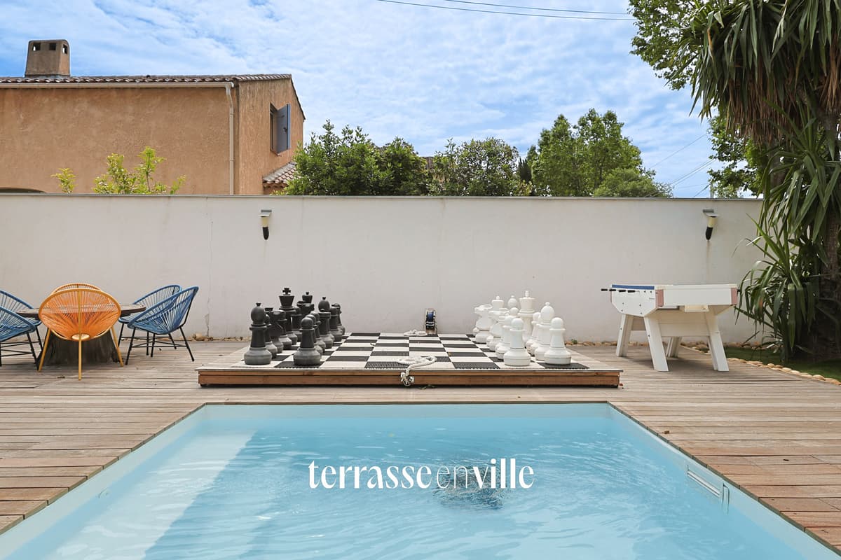 MAISON - TOULON EST - 125 M2 - 3 CHAMBRES - DEPENDANCE - PISCINE - PARKING - COMMERCE - JARDIN - 1