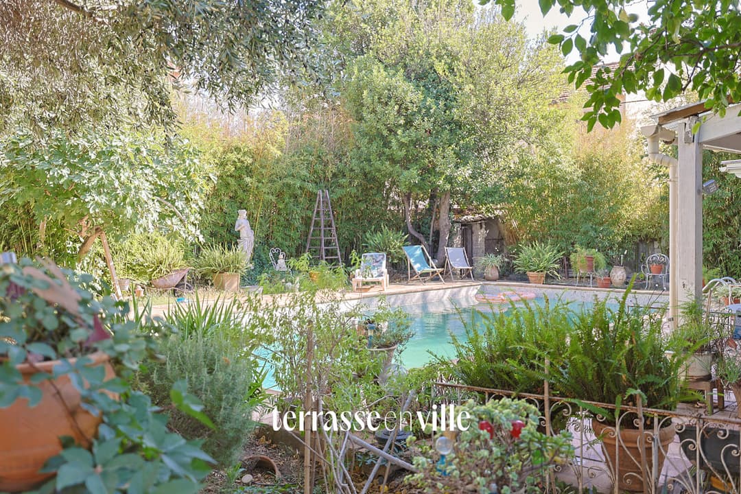 TOULON LA LOUBIÈRE | MAISON DE CARACTÈRE - 196M2 - JARDIN/STUDIO